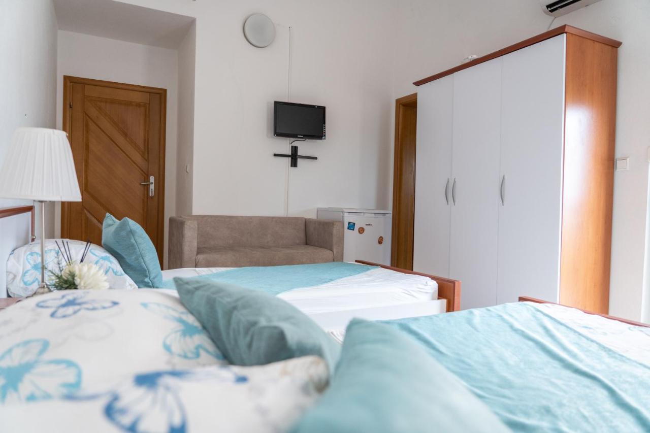 Apartments Sejla Ulcinj Bagian luar foto