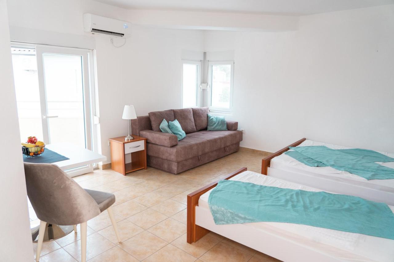 Apartments Sejla Ulcinj Bagian luar foto